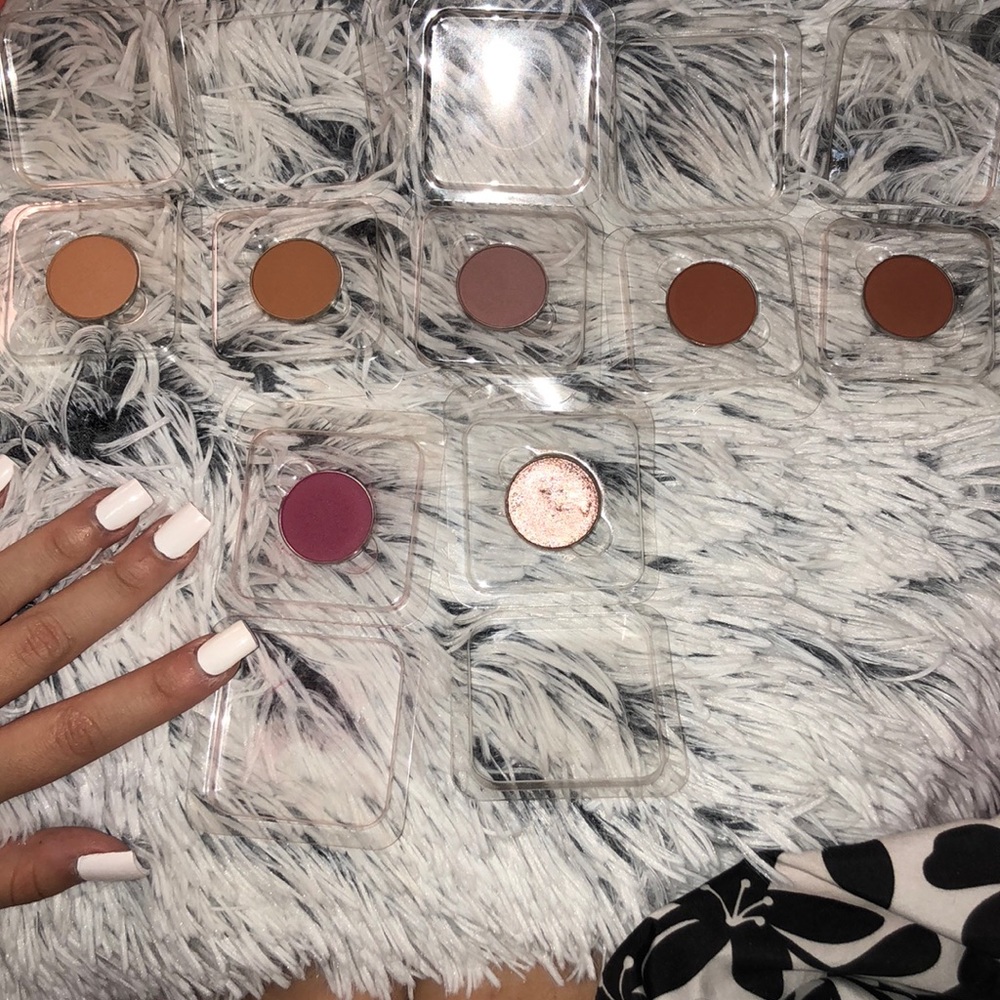 Anastasia single eyeshadow bundle❤️